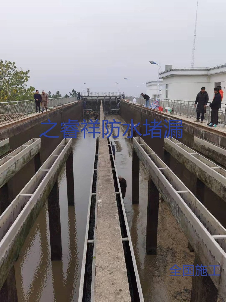 自来水池清理堵漏